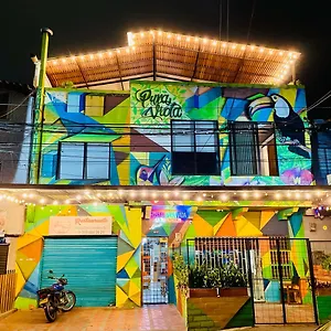 Pura Vida La 70 Guest house Medellin