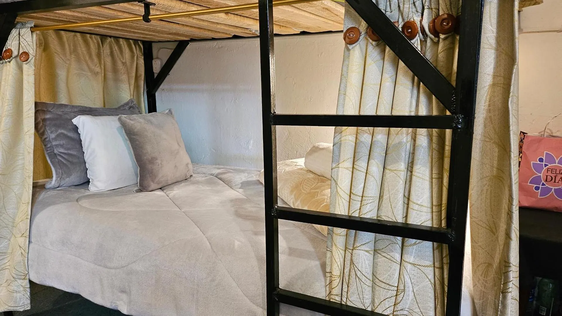 Guest house Casa Samor La Candelaria Bogota